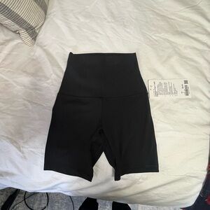 Lululemon align super high rise short 6” size 2